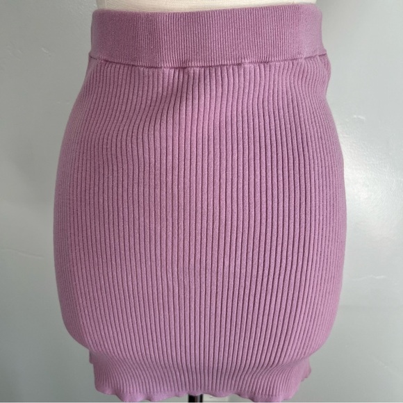Aritzia Wilfred Reso Skirt Soft Orchid - Picture 2 of 3